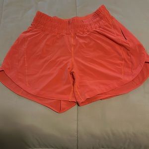 Lululemon track that shorts